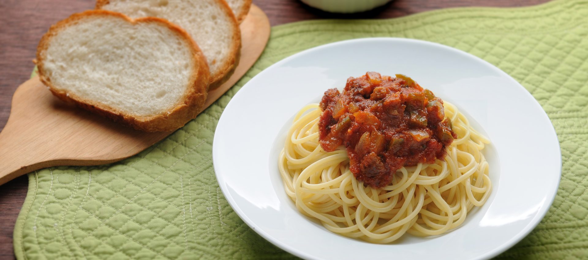 Spaghetti-Classic-Italian-Sauce-HR-1920x850 Spaghetti with Classic Italian Sauce